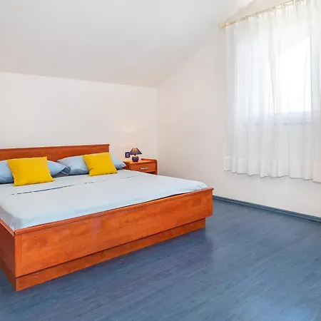 Branko Apartment *
